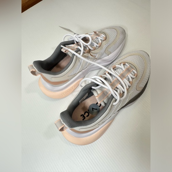 NWOB Adidas Alphabounce+ Running Womens Shoe White/Grey/Quartz HP6147 Sneakers - Picture 8 of 16